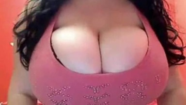 BBW con tette enormi in webcam