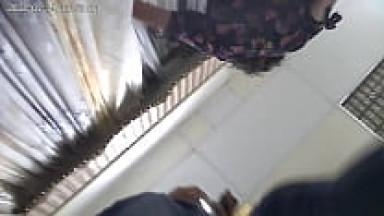 SPYCAM: UPSKIRT NO PANTIES RANDOM GIRLS IN MALL VOYEUR